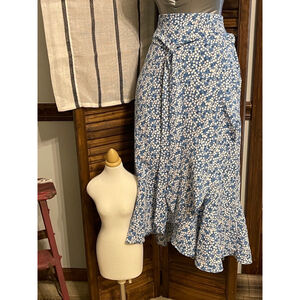 Women's Pretty.We Skirt, Blue Floral, Faux wrap, Size M